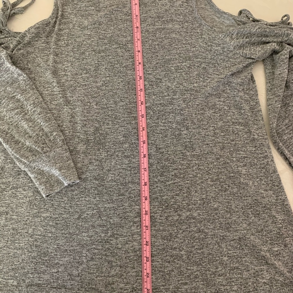 🌻Hummingbird Women’s top - Picture 5 of 8